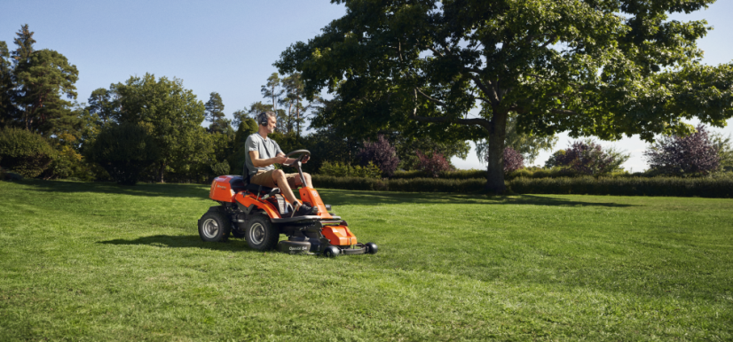 Husqvarna R 214TC