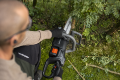 Aku pila Husqvarna Aspire™ C15X-P4A s akumulátorem a nabíječkou