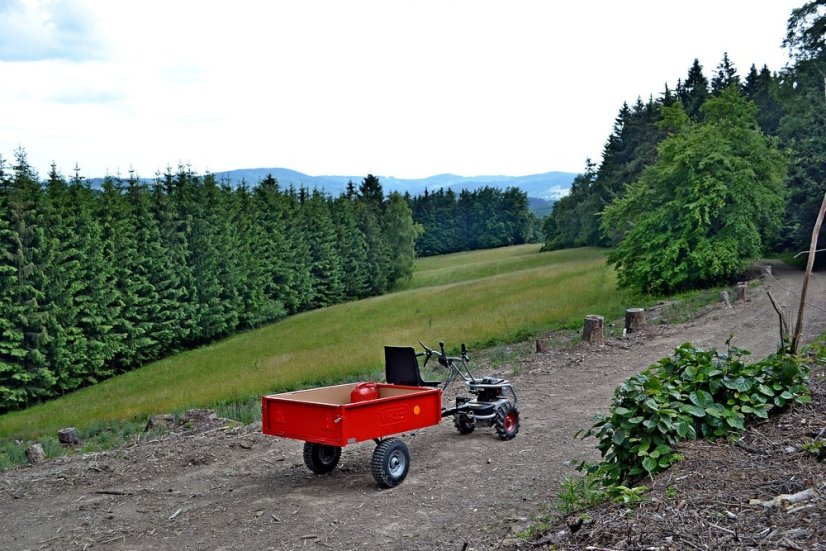 Pohonná jednotka Panter FD2H s valníkem HV 220/S