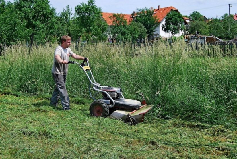 Pohonná jednotka Panter FD2H s mulčovačem M70