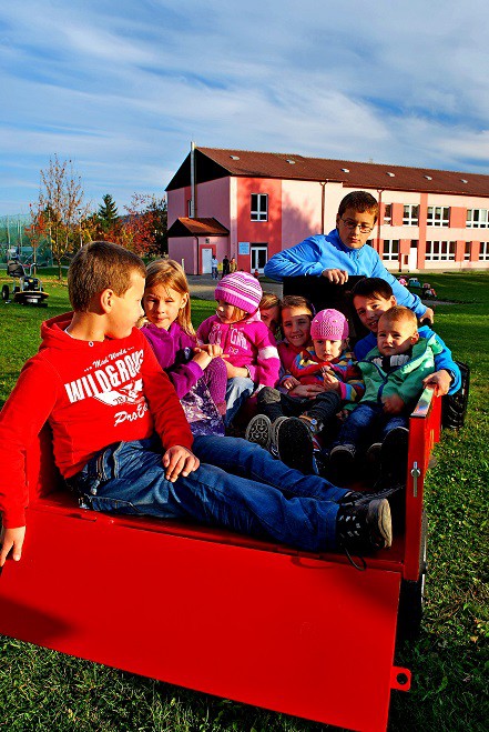 Vozík Vares HV 220/S pro stroj Panter ! SAMOSTATNĚ NEPRODEJNÉ !