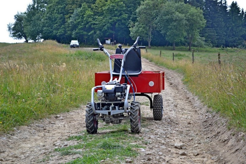 Pohonná jednotka Panter FD2H s valníkem HV 220/S