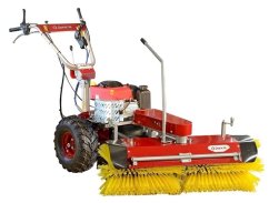 Pohonná jednotka Panter FD3eco s válcovým zametacím kartáčem SB110