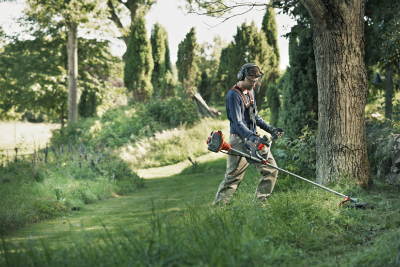 Husqvarna 122R se strunovou hlavou